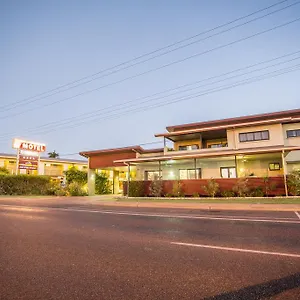 Spinifex And Serviced Motel